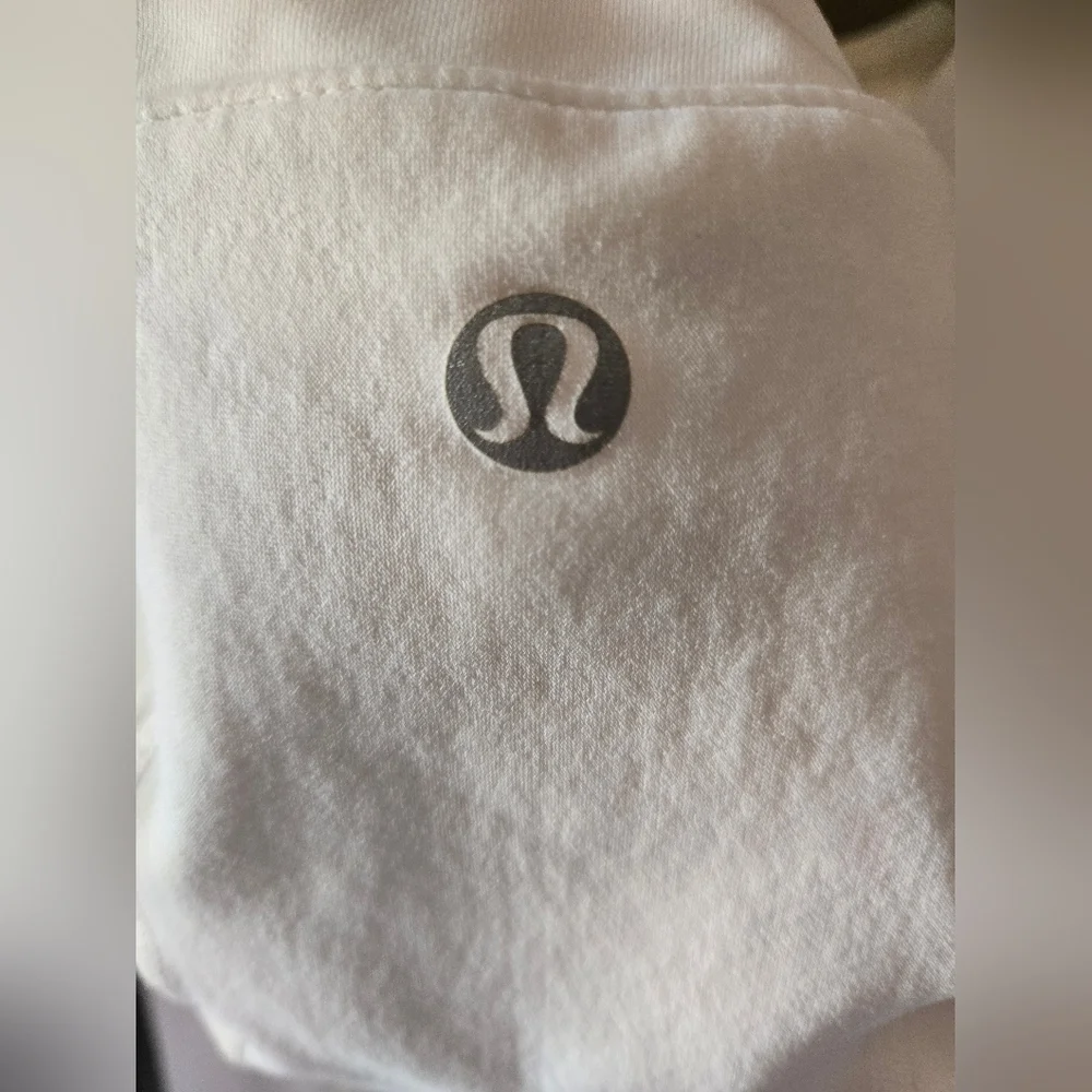 Lululemon Hoodie 3/4 Zip Front Back Pocket 4 Summer Travel Packable Run Outdoors - Picture 6 of 12